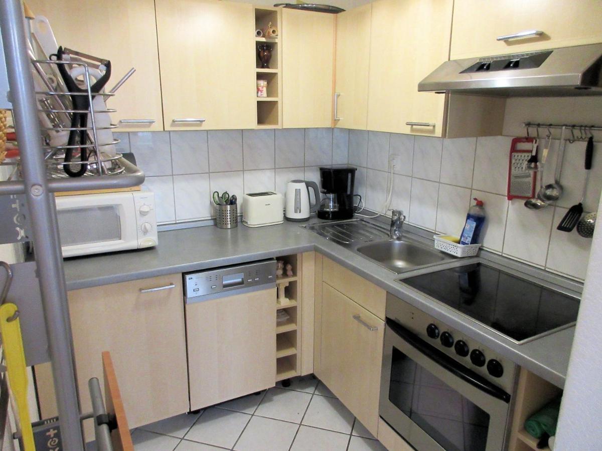 Private Apartment Near Fair Ground Ганновер Экстерьер фото