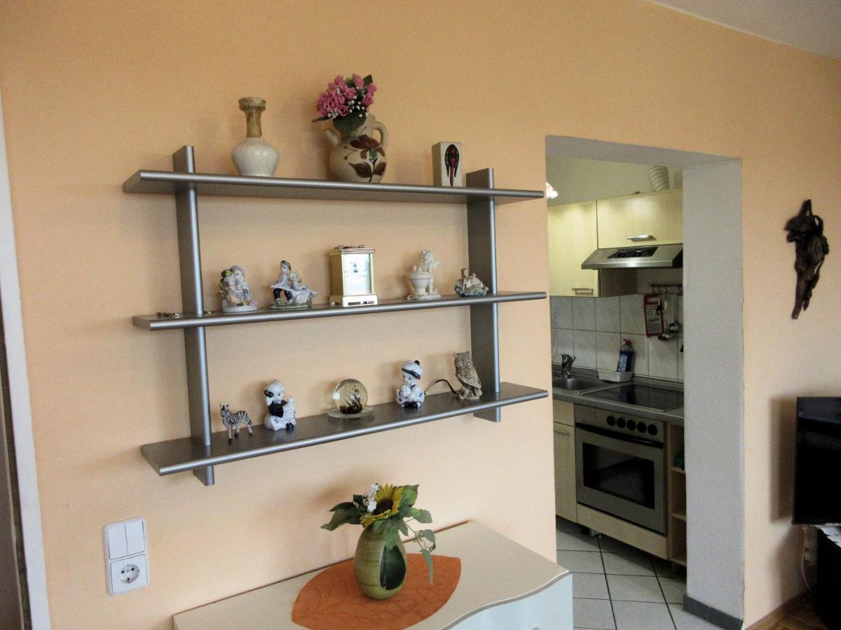 Private Apartment Near Fair Ground Ганновер Экстерьер фото